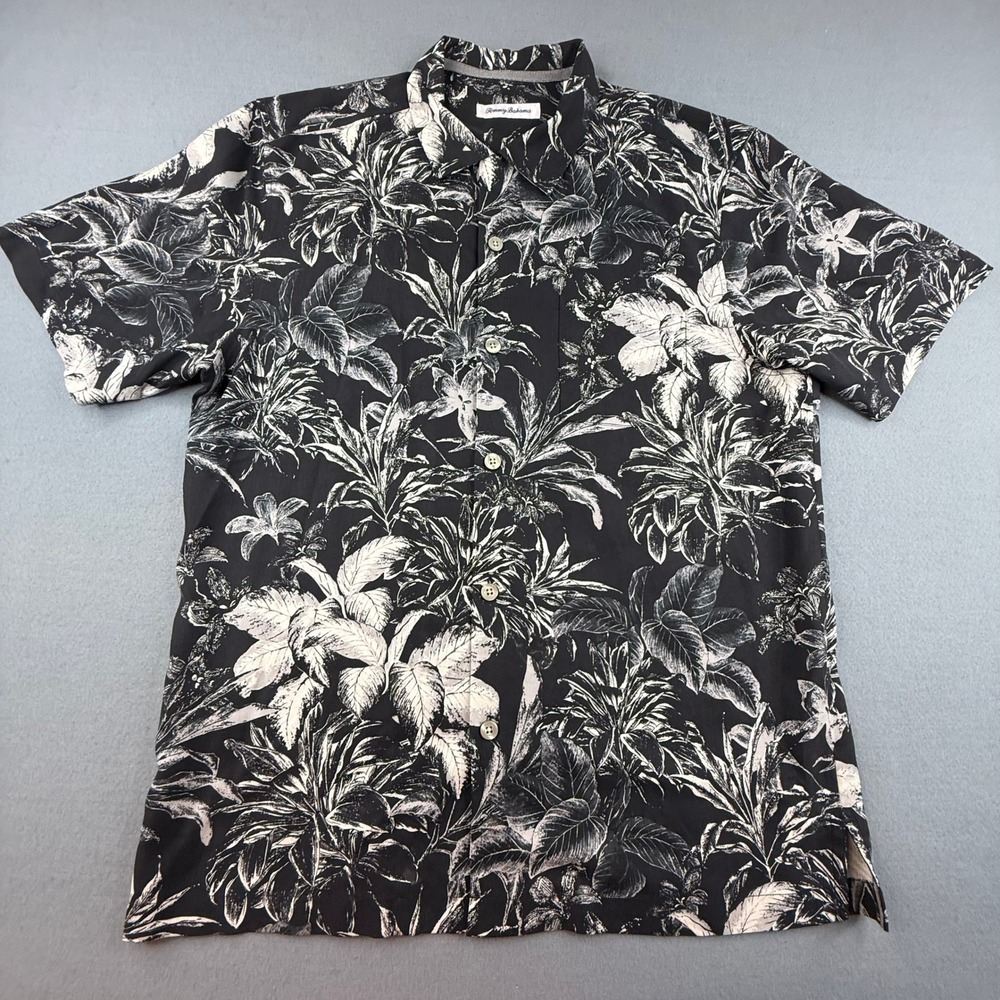 Tommy Bahama Button Down Shirt‎ Mens Medium Black White Tropical Floral Print